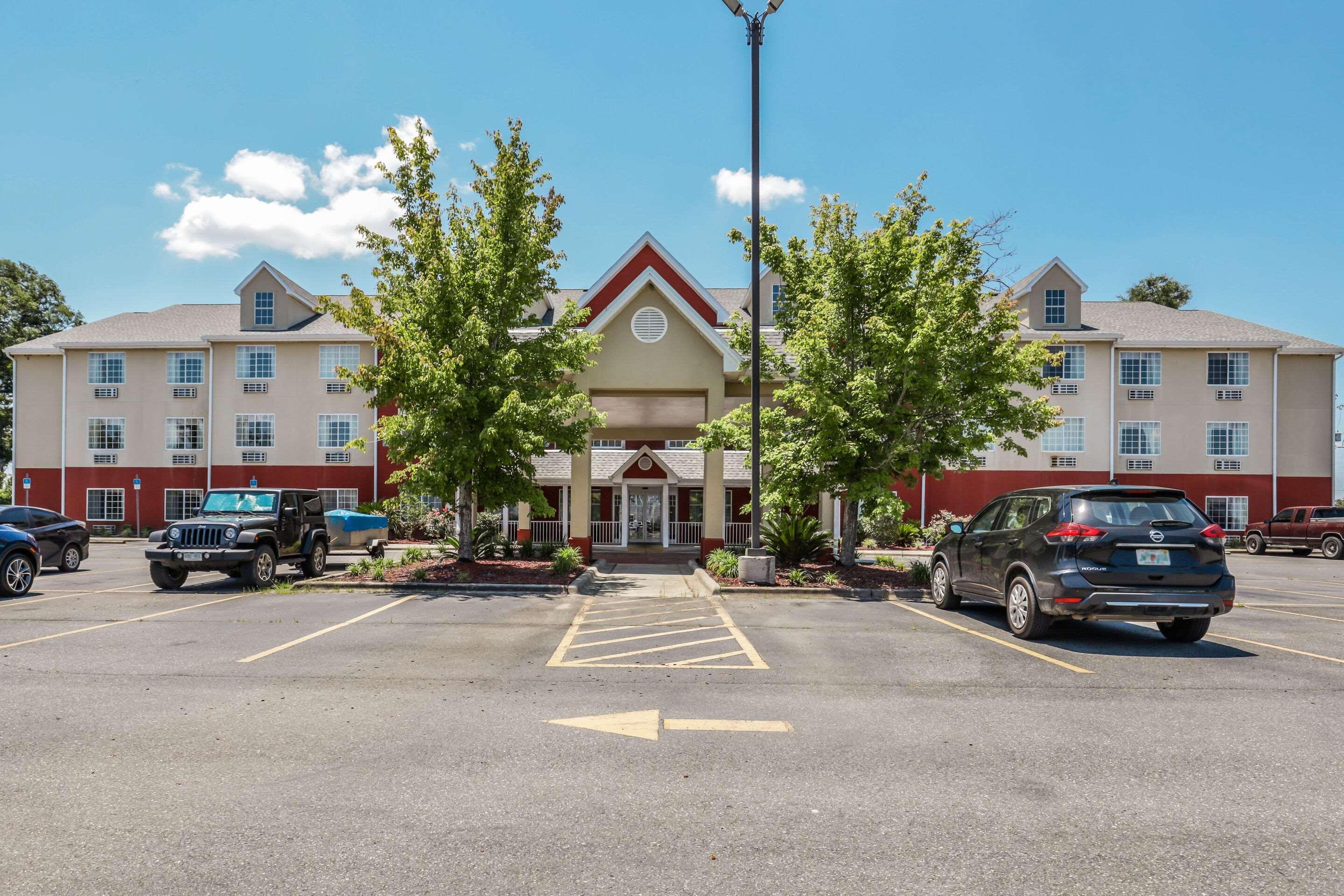 Econo Lodge Inn & Suites Marianna Exterior foto
